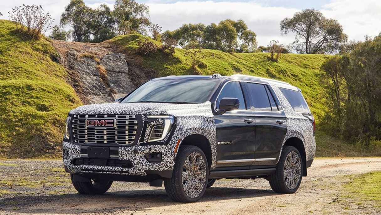Measuring no less than 5.3 metres end-to-end and riding on huge 22-inch alloy rims.